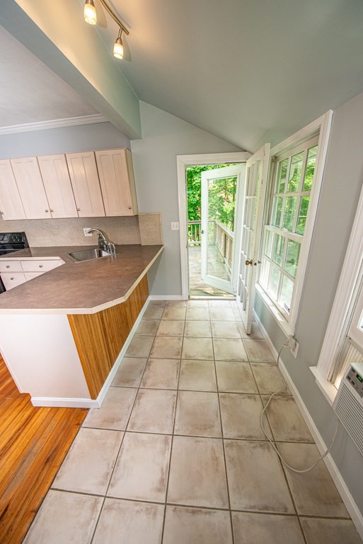 39 Circle Road Longmeadow, MA 01106 - Photo 28 of 35