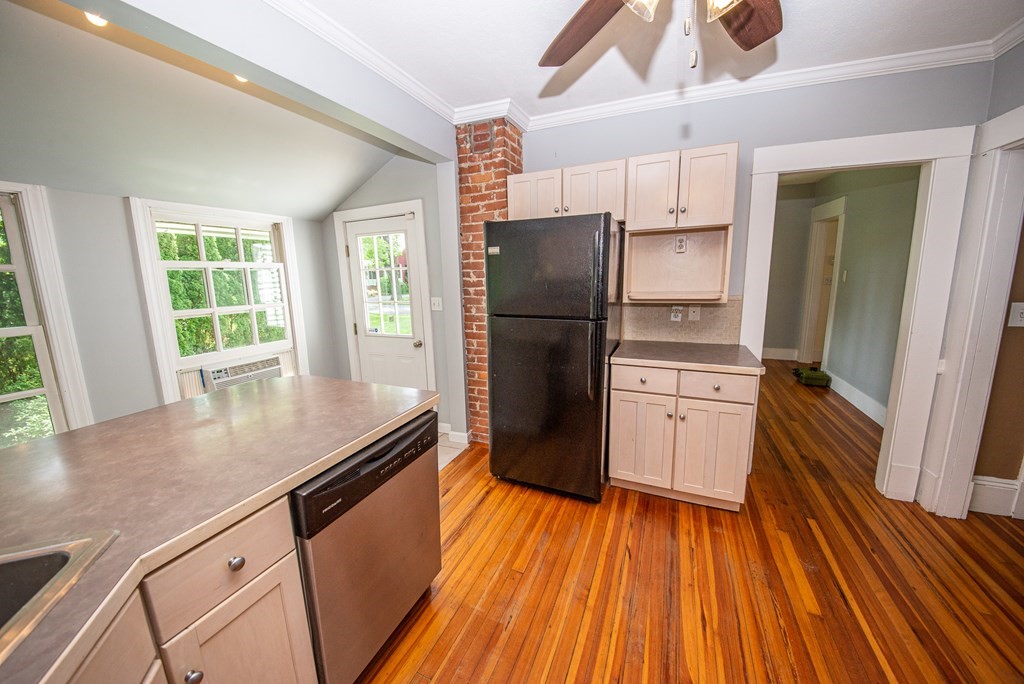 39 Circle Road Longmeadow, MA 01106 - Photo 32 of 35