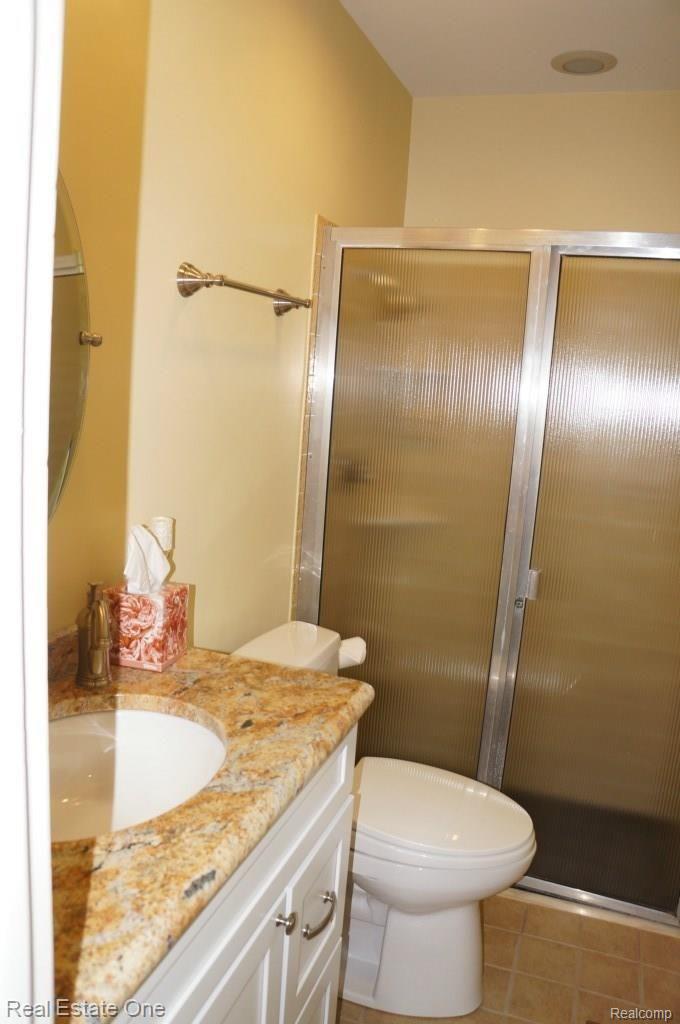 5731 Burnham Road Bloomfield Hills, MI 48302 - Photo 14 of 14 DSC02394.jpg