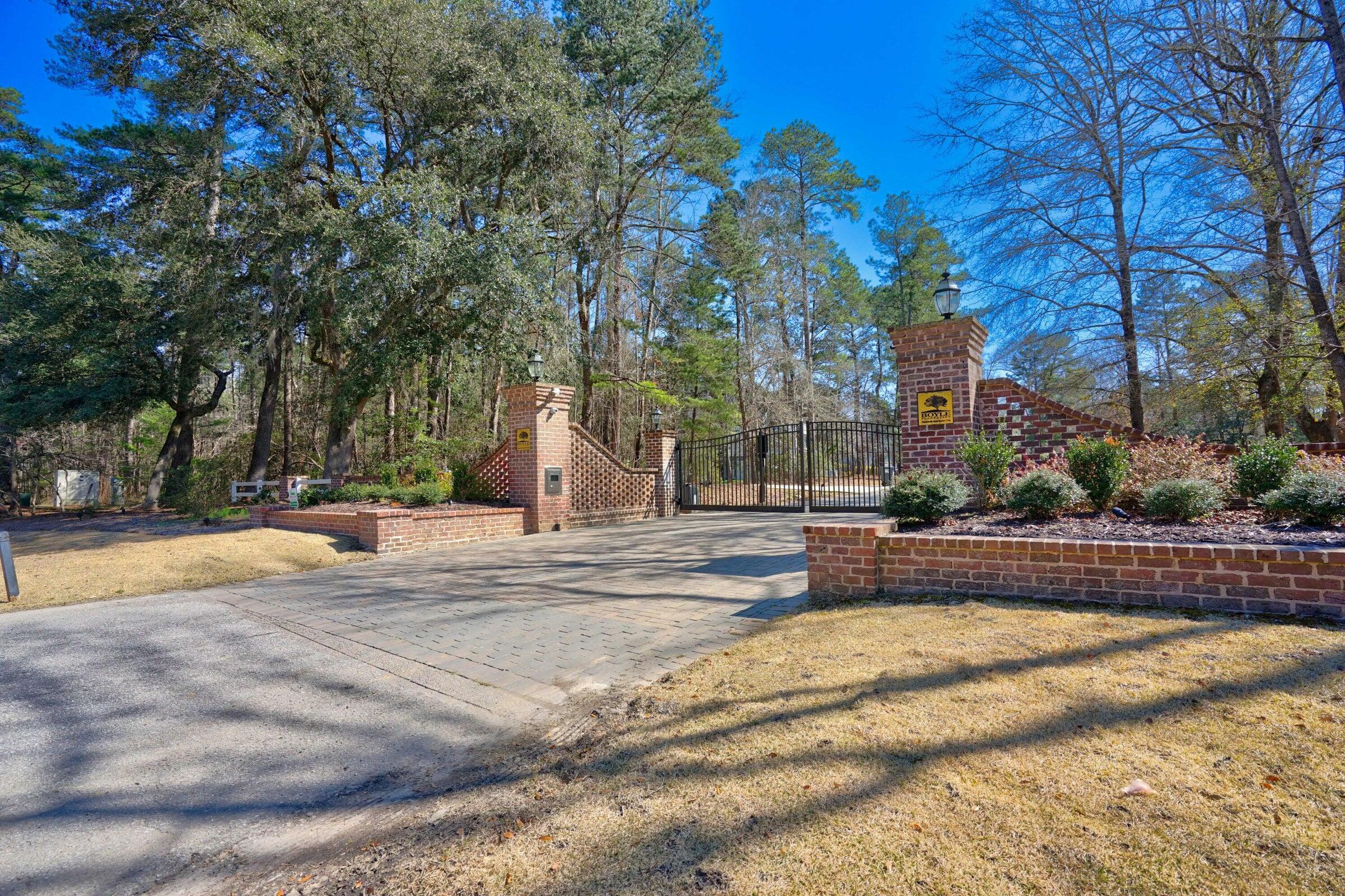 107 Boyle Way Summerville, SC 29485 - Photo 9 of 21 20241211231202970800000000-o