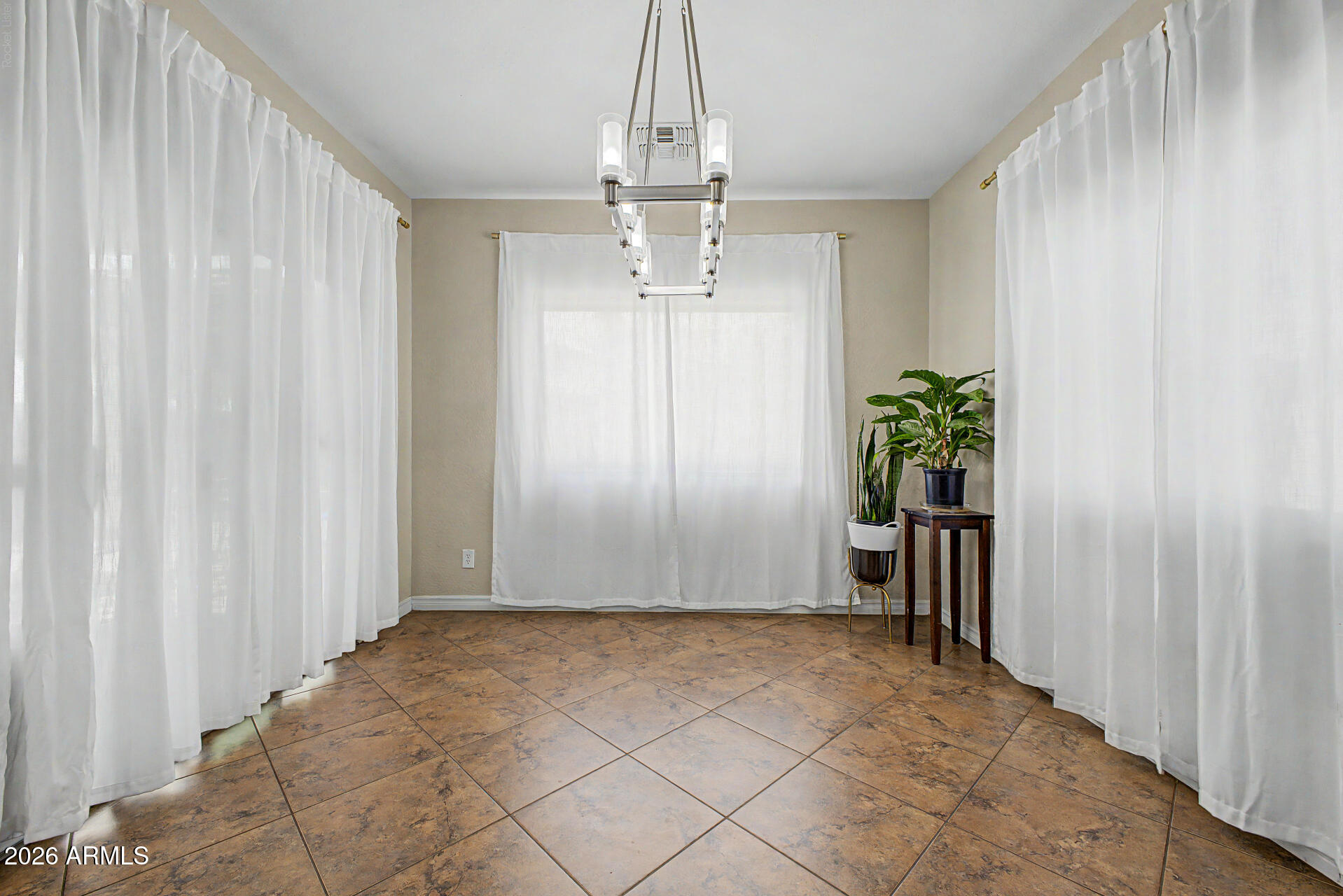2769 East Rakestraw Lane Gilbert, AZ 85298 - Photo 10 of 24 11-Rakestraw