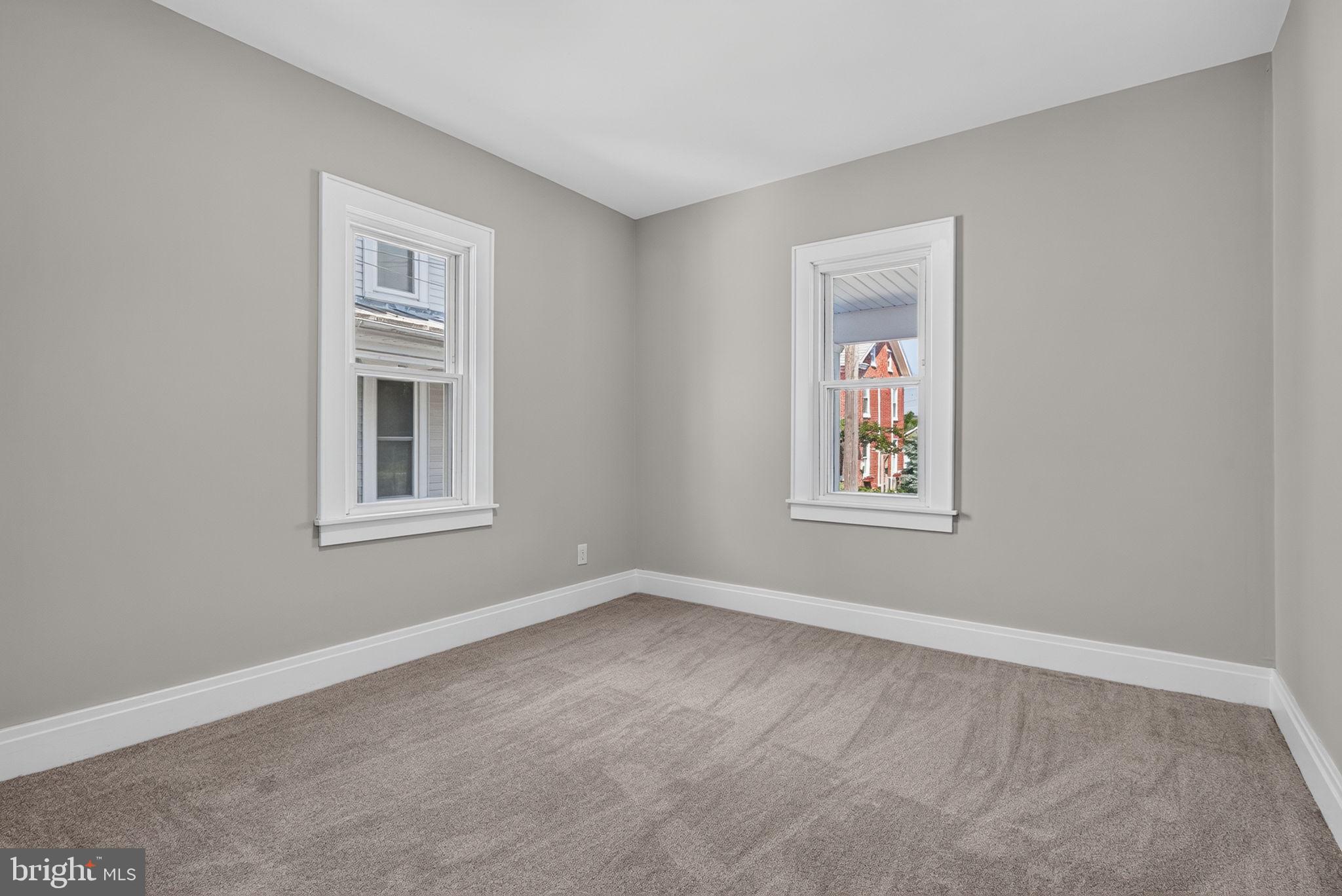 416 East Derry Road Hershey, PA 17033 - Photo 16 of 35