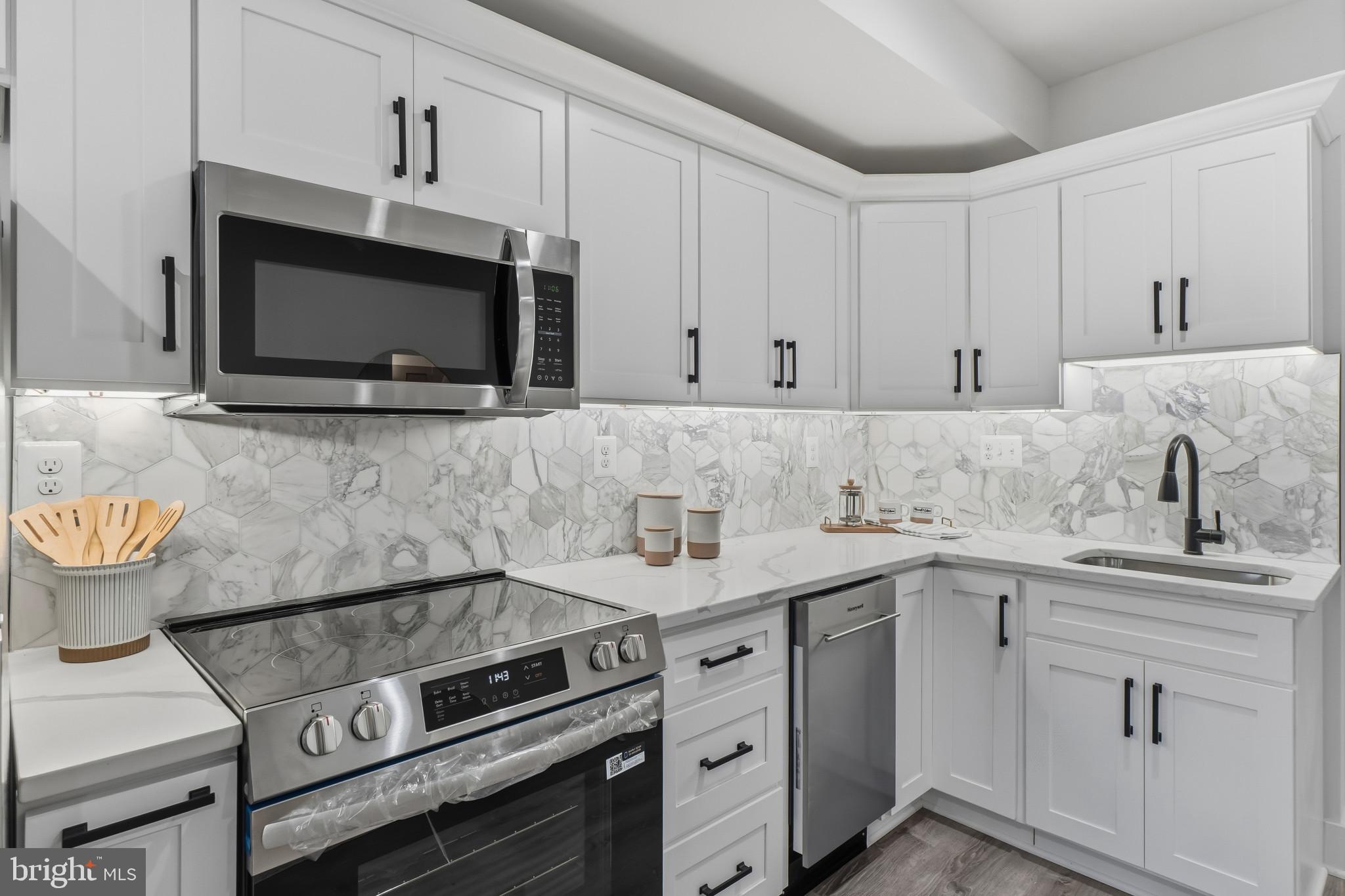 3921 Roland Avenue Baltimore, MD 21211 - Photo 26 of 34