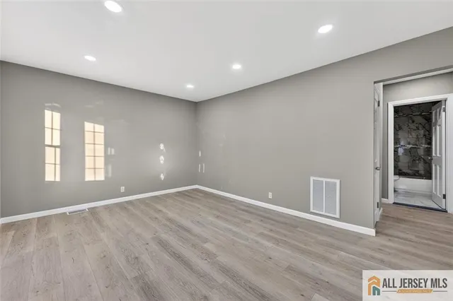 $469,850 | 28 Madison Avenue, Avenel, NJ 07001