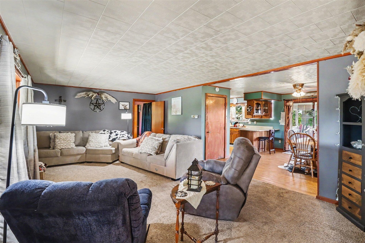 30069 Brandt Road Colon, MI 49040 - Photo 4 of 26