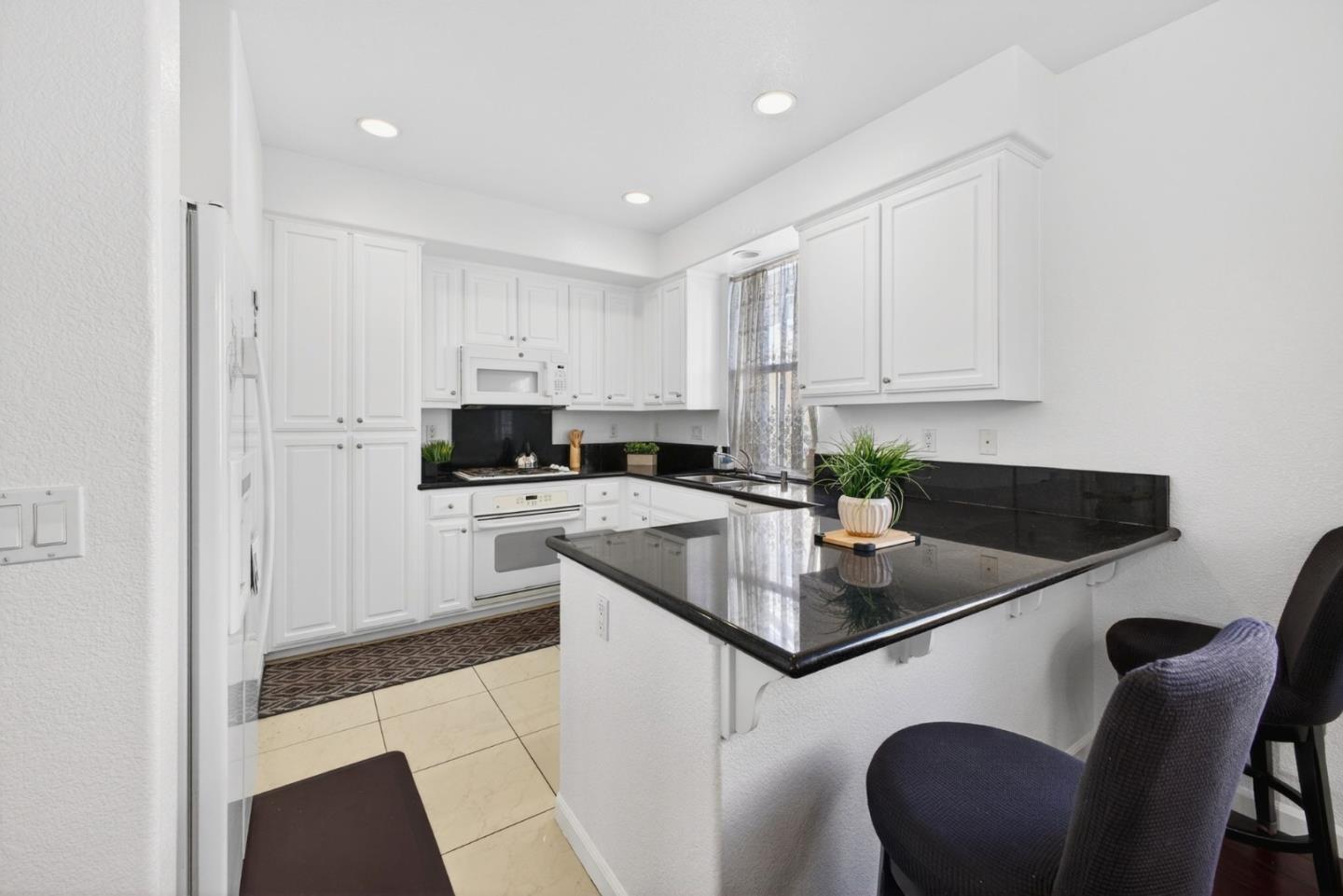 363 Bella Ridge Terrace San Jose, CA 95125 - Photo 9 of 25