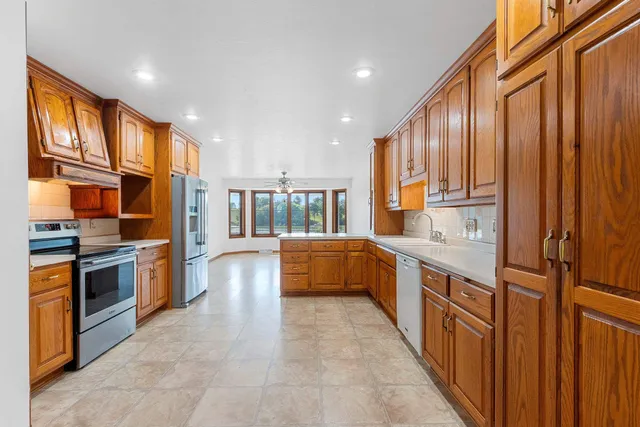 $774,900 | 75 Washington Street, Wrightstown, WI 54180