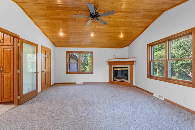 $774,900 | 75 Washington Street, Wrightstown, WI 54180