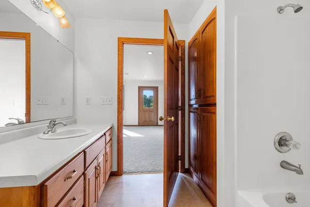 $774,900 | 75 Washington Street, Wrightstown, WI 54180