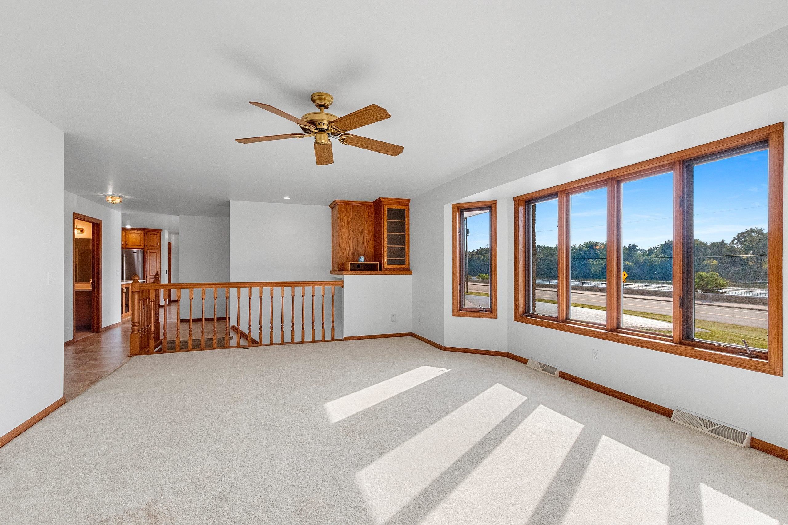 75 Washington Street Wrightstown, WI 54180 - Photo 5 of 90