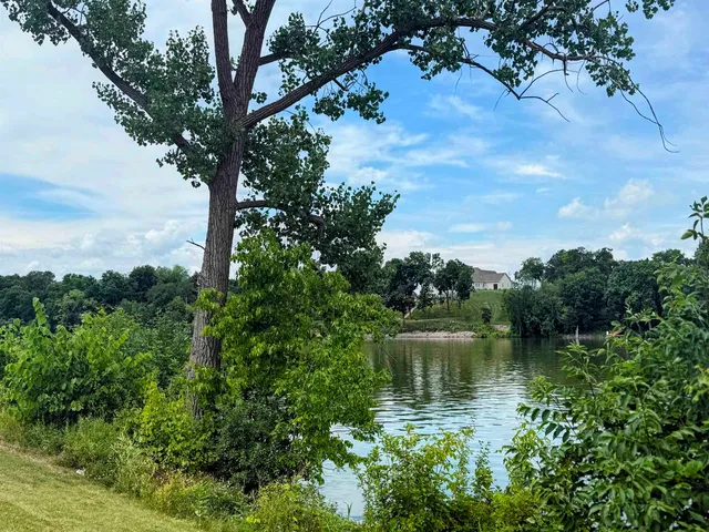 $774,900 | 75 Washington Street, Wrightstown, WI 54180