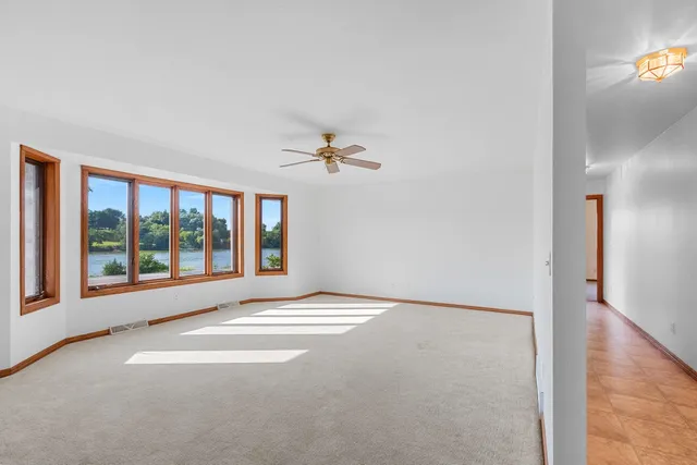 $774,900 | 75 Washington Street, Wrightstown, WI 54180