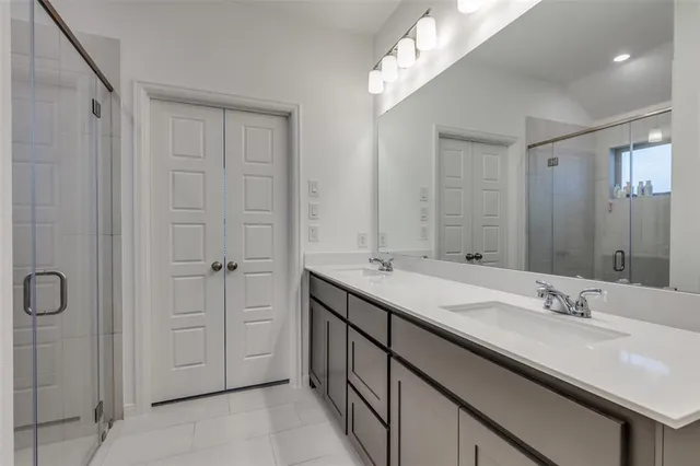 $335,000 | 216 Palo Duro Bend, Rhome, TX 76078