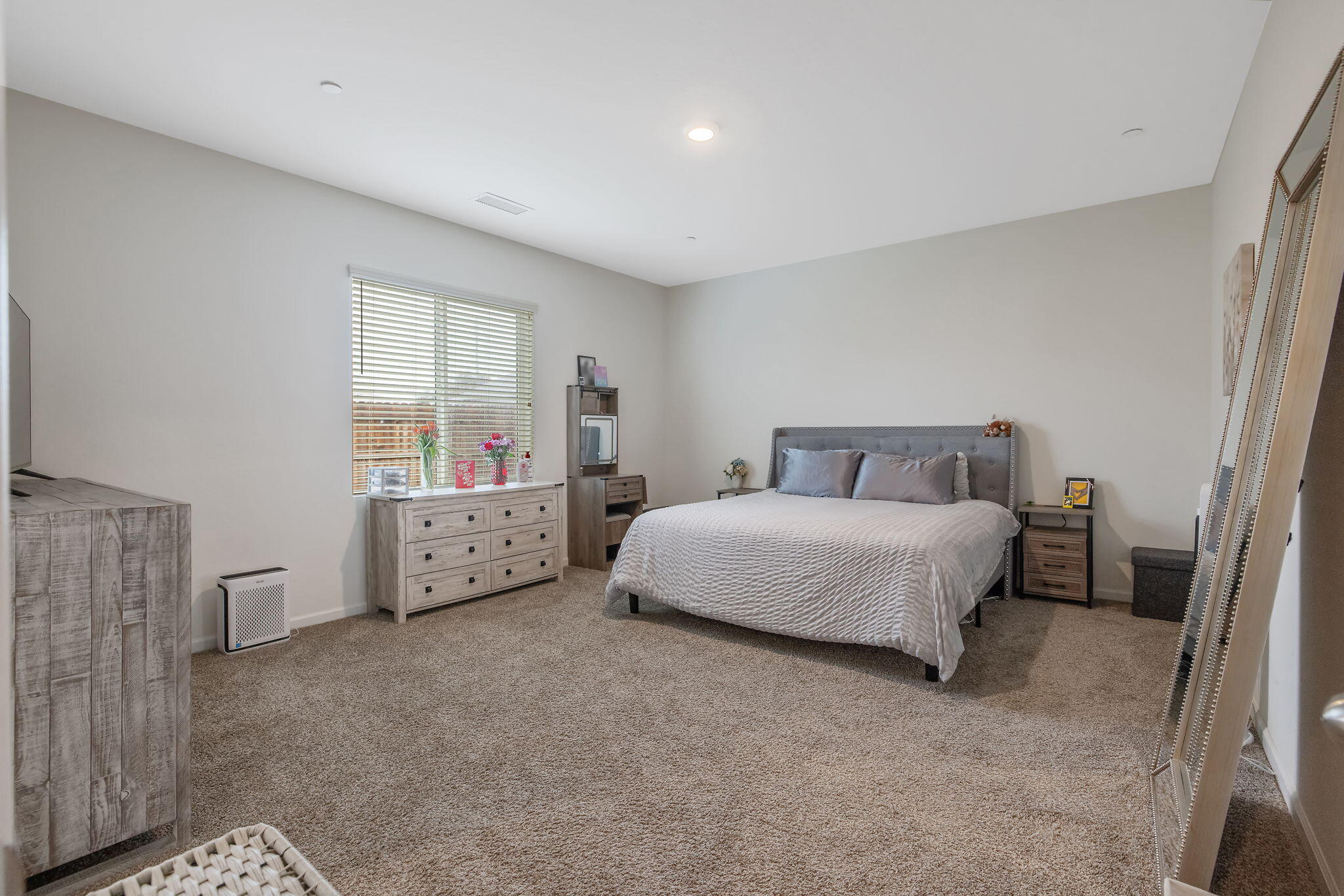535 Sandtrap Lane Lemoore, CA 93245 - Photo 24 of 36 24-web-or-mls-713A6505