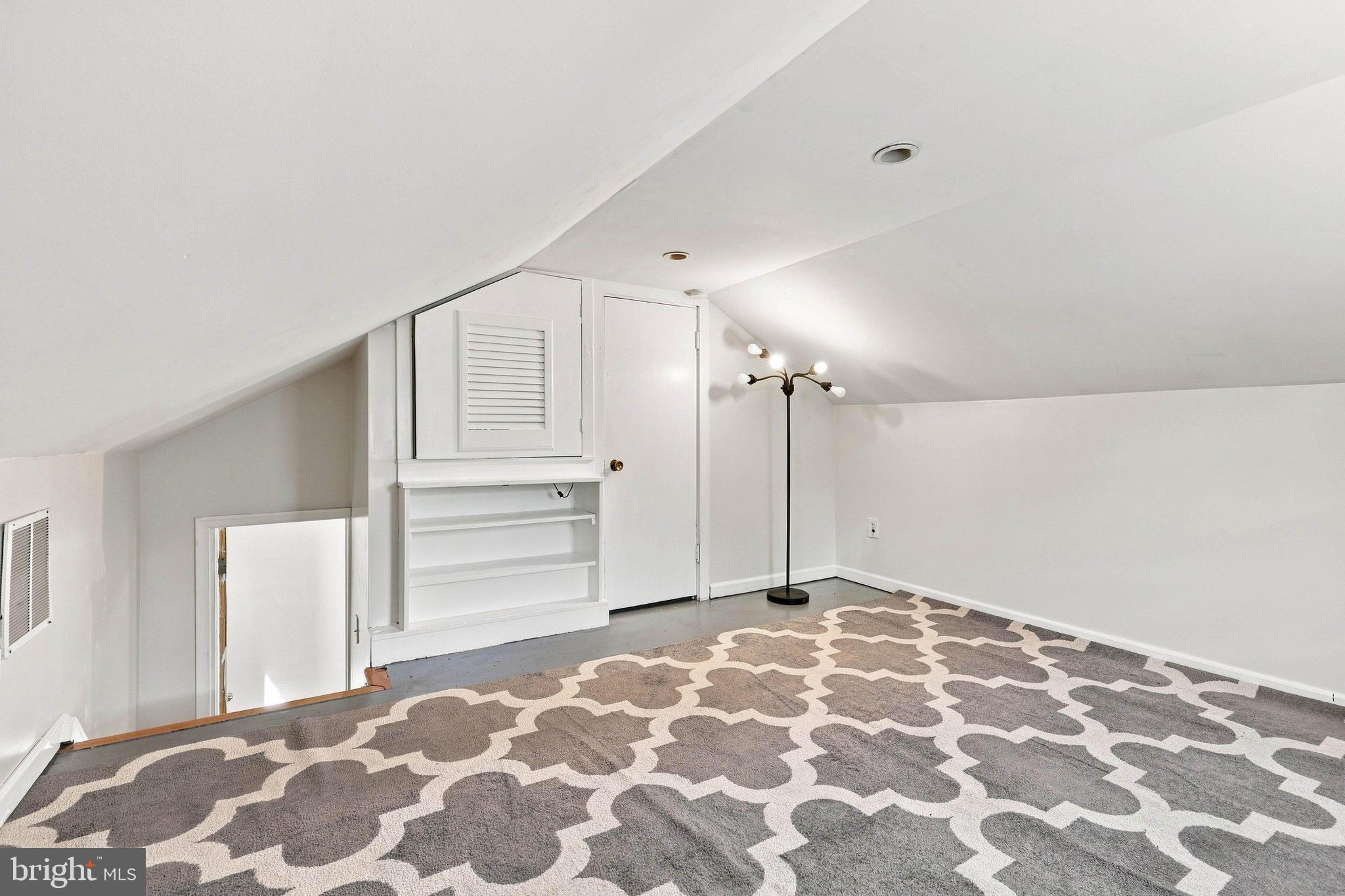 20 North Malin Road Broomall, PA 19008 - Photo 26 of 35 Gallery Image 26