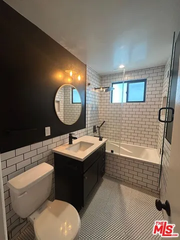 $5,495 | 2000 Pacific Avenue, Venice, CA 90291