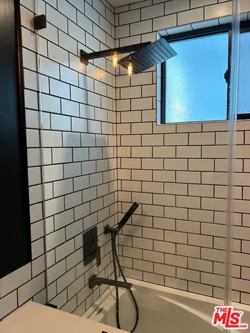 $5,495 | 2000 Pacific Avenue, Venice, CA 90291