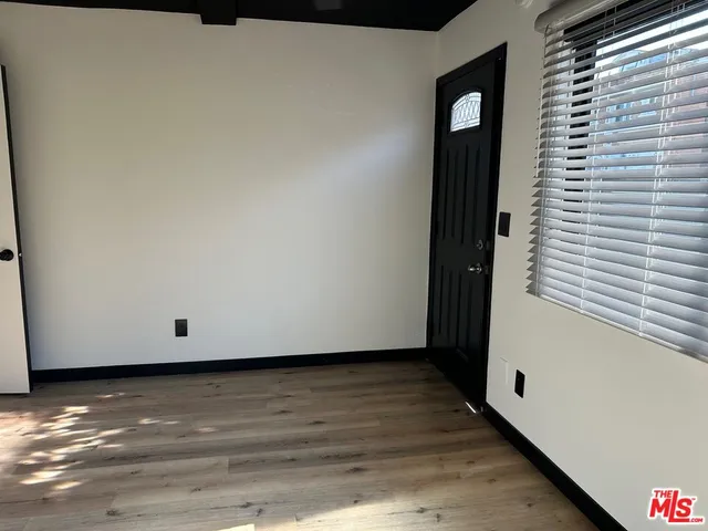 $5,495 | 2000 Pacific Avenue, Venice, CA 90291