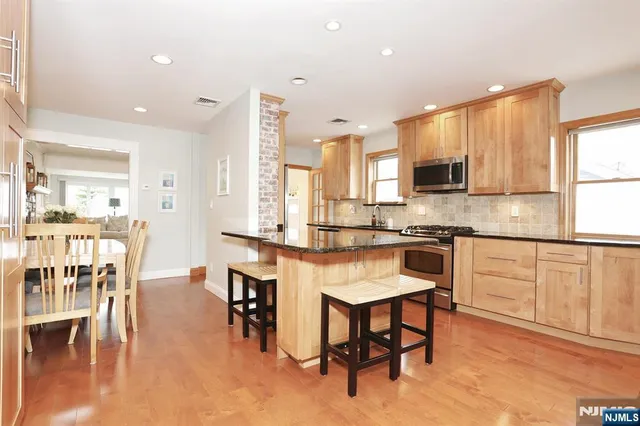 $799,999 | 364 Wood-Ridge Avenue, Wood-Ridge, NJ 07075