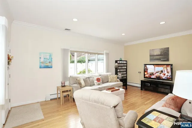 $799,999 | 364 Wood-Ridge Avenue, Wood-Ridge, NJ 07075