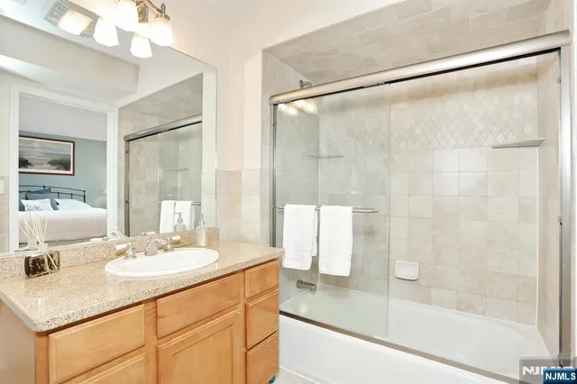 $799,999 | 364 Wood-Ridge Avenue, Wood-Ridge, NJ 07075