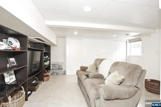 $799,999 | 364 Wood-Ridge Avenue, Wood-Ridge, NJ 07075