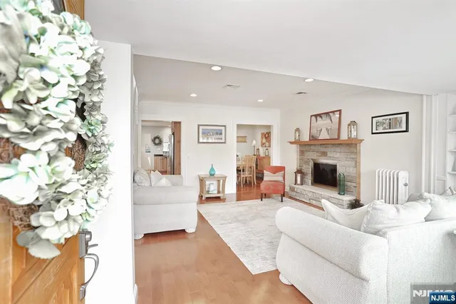 $799,999 | 364 Wood-Ridge Avenue, Wood-Ridge, NJ 07075