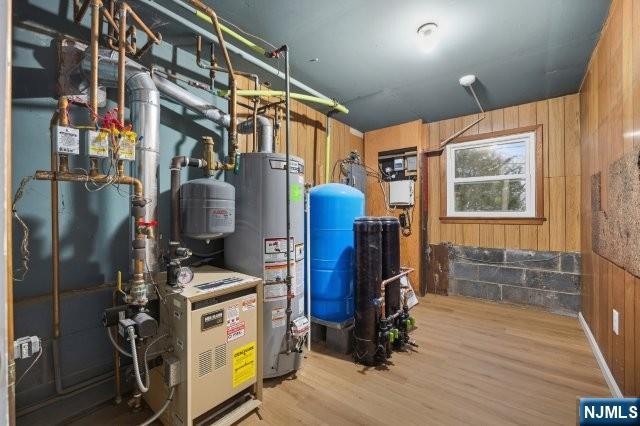 373 West Saddle River Road Upper Saddle River, NJ 07458 - Photo 30 of 31 a view of walk in closet with clothes and shoes