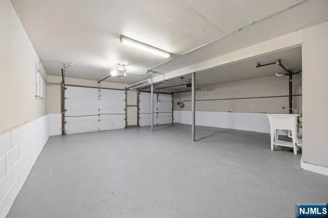 $1,120,000 | 373 West Saddle River Road, Upper Saddle River, NJ 07458