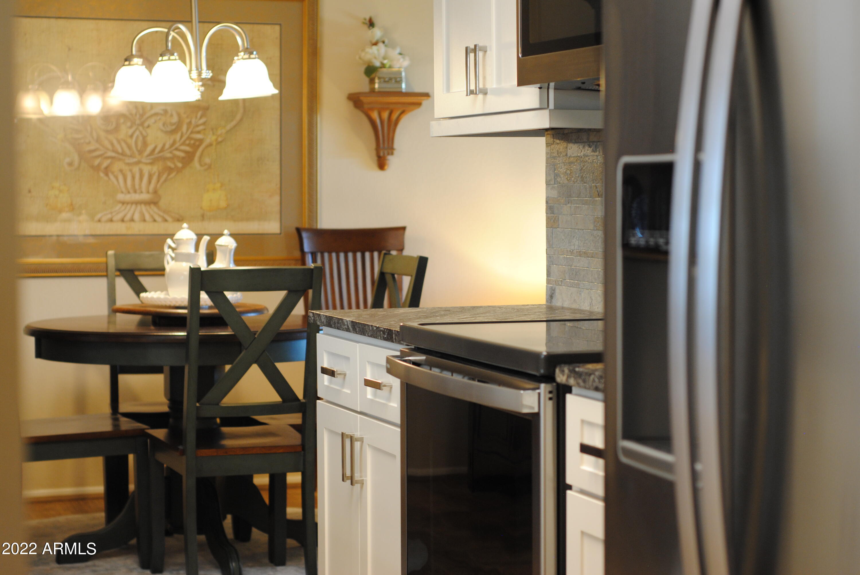 2921 West Lamar Road Phoenix, AZ 85017 - Photo 13 of 41 DSC_0926