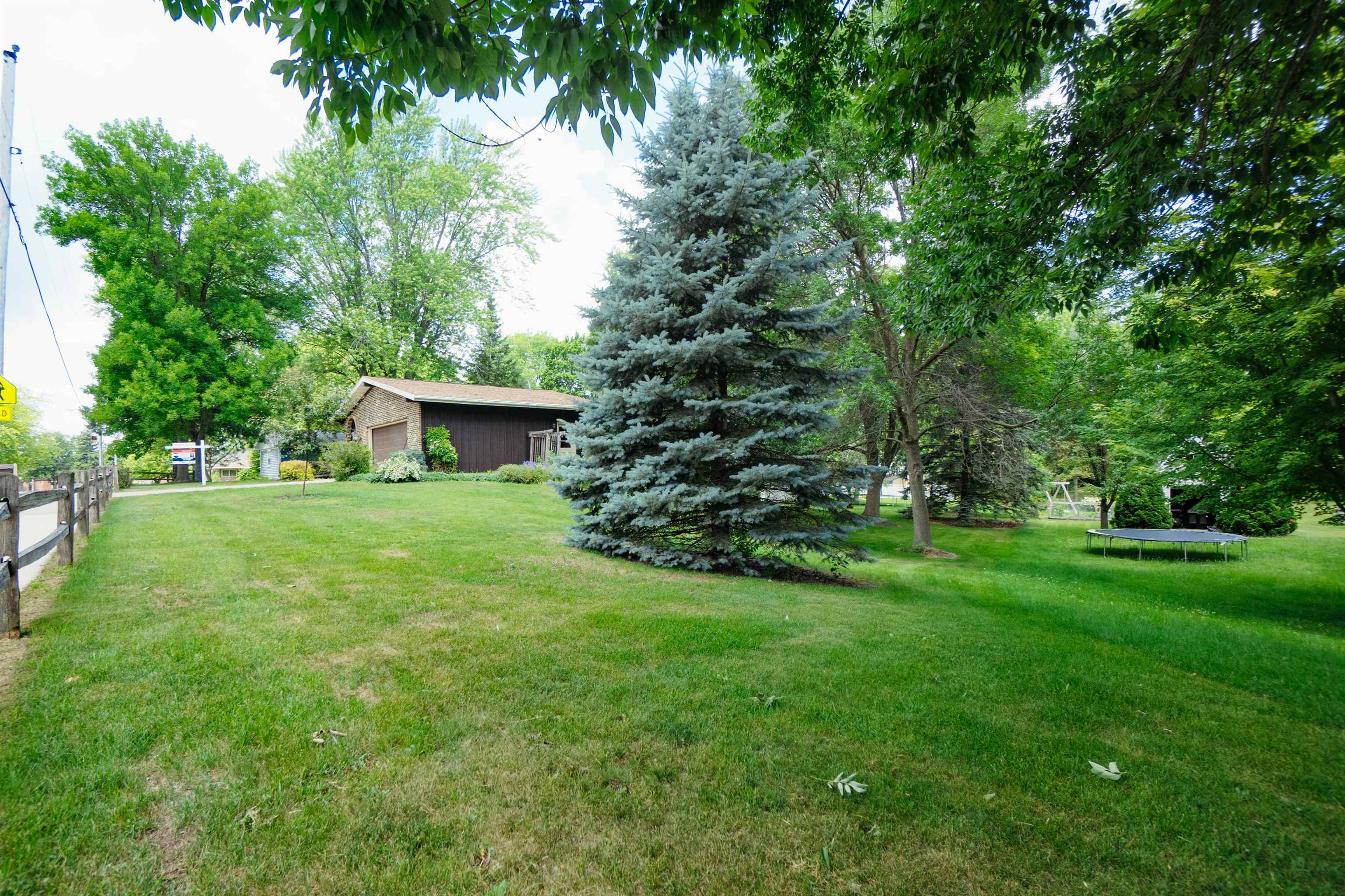 323 Old Pioneer Road Fond du Lac, WI 54935 - Photo 46 of 51