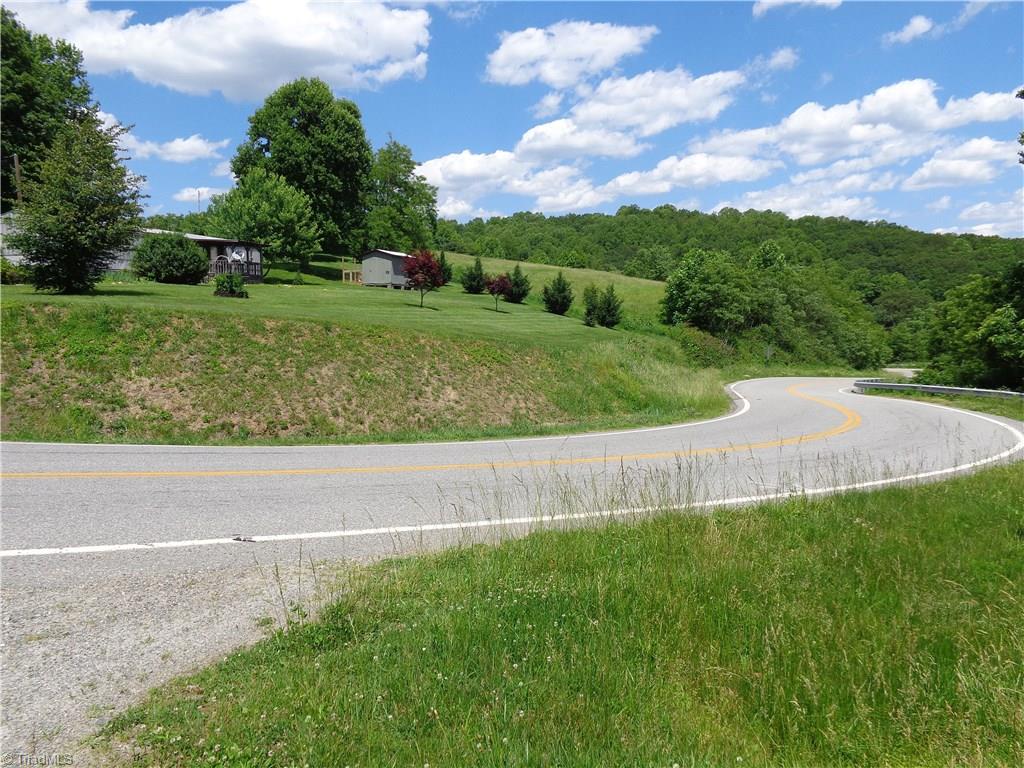 3377 Squirrel Spur Road Ararat, VA 24053 - Photo 9 of 9 Gallery Image 9
