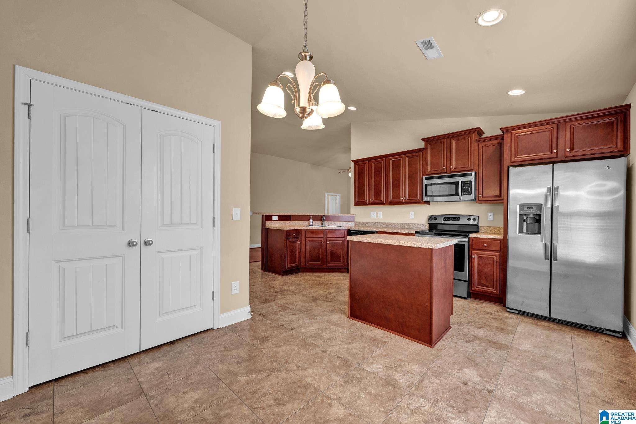 113 Grasonville Road Alabaster, AL 35007 - Photo 16 of 31