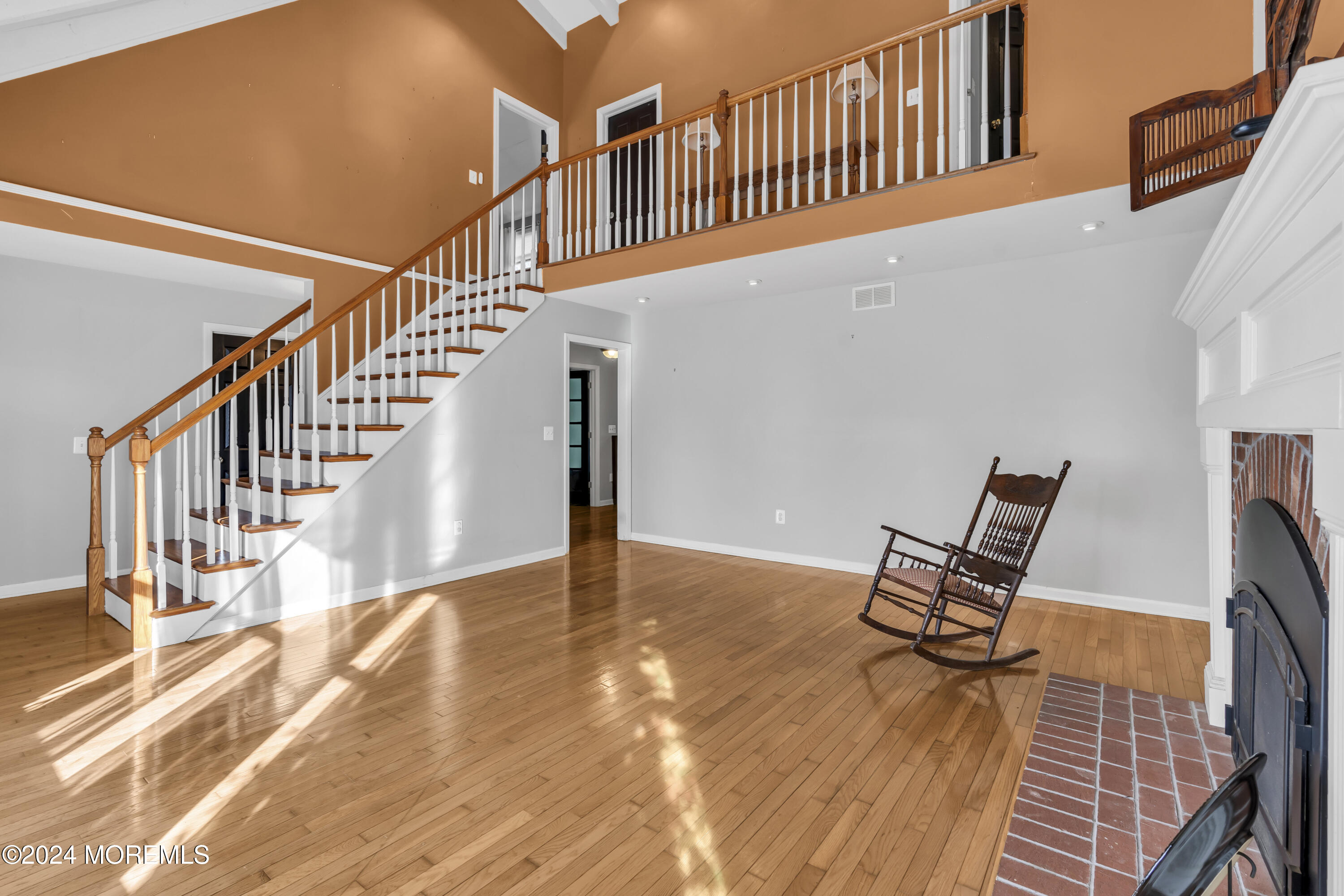 133 West Millstream Road Cream Ridge, NJ 08514 - Photo 3 of 42 a view of entryway and hall with wooden floor