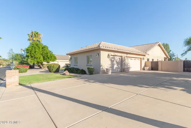$4,400 | 601 West San Marcos Drive, Chandler, AZ 85225