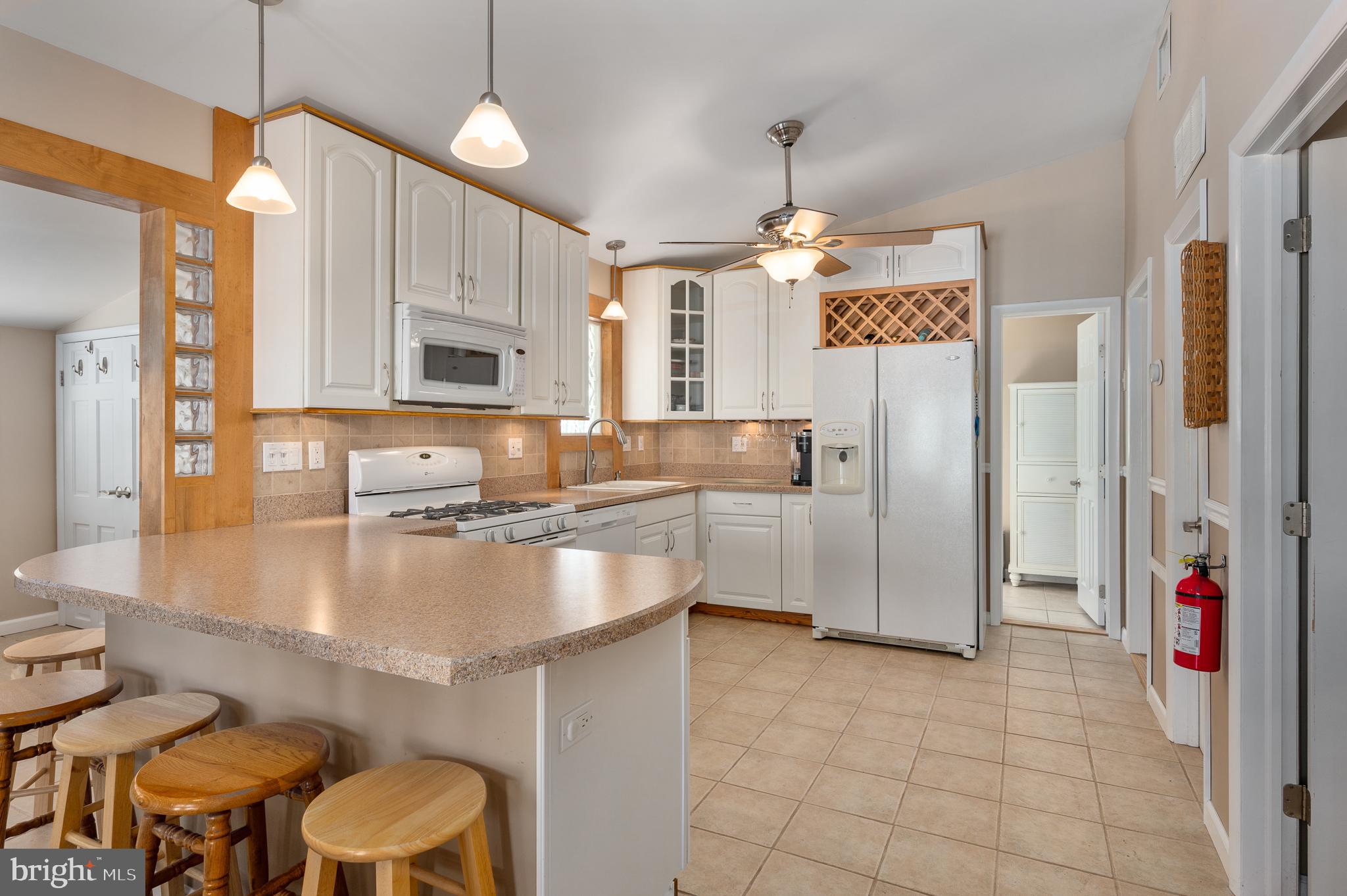 32 Mary Alice Road Manahawkin, NJ 08050 - Photo 10 of 37 Gallery Image 10