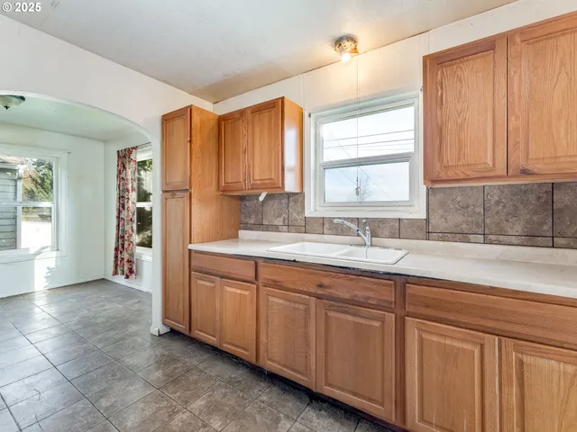 $265,000 | 375 Spruce Street, Willamina, OR 97396