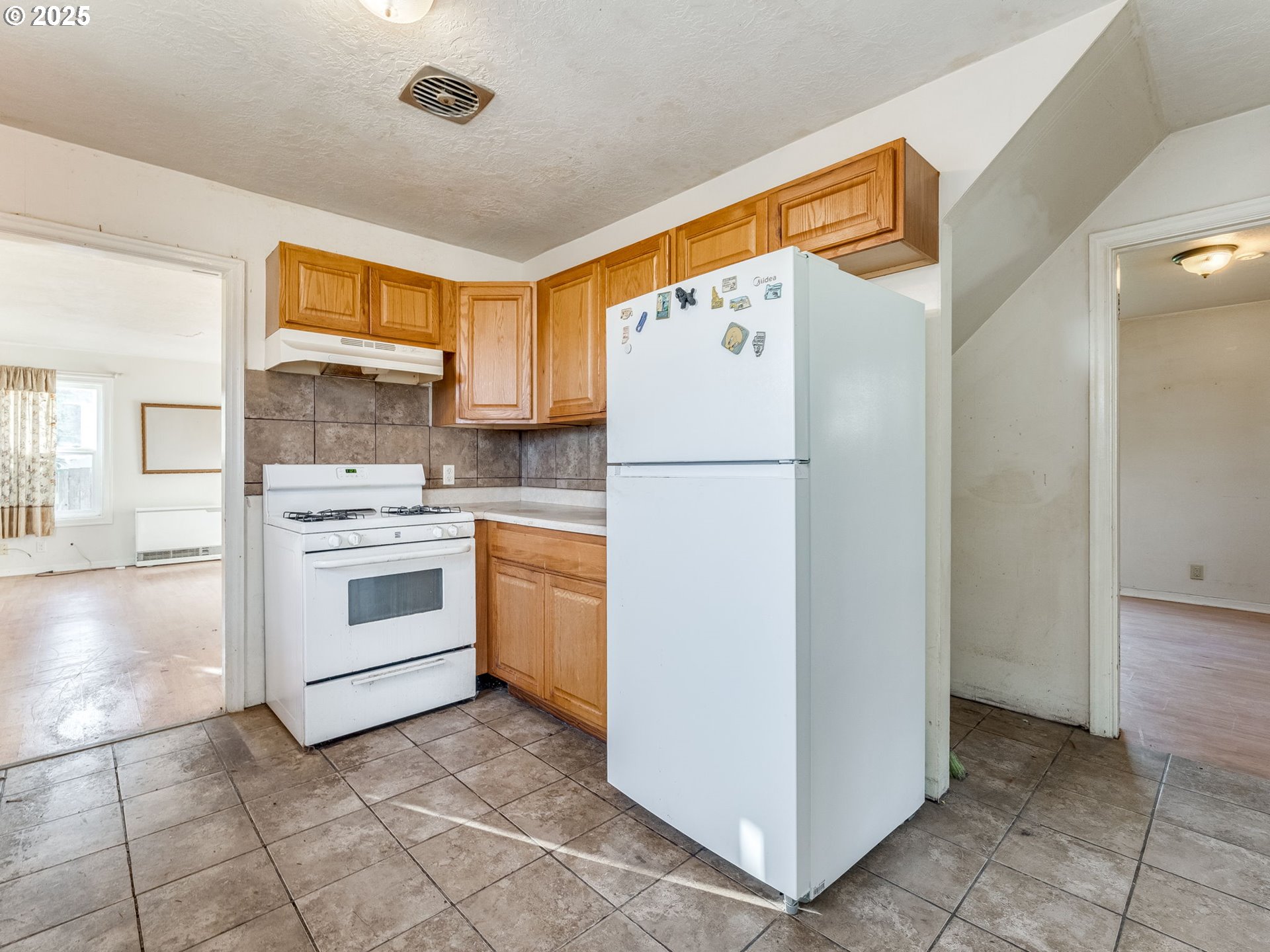 375 Spruce Street Willamina, OR 97396 - Photo 14 of 24