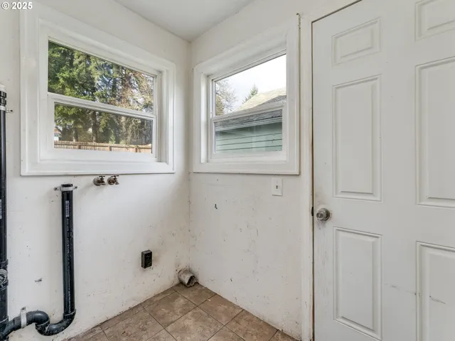 $265,000 | 375 Spruce Street, Willamina, OR 97396