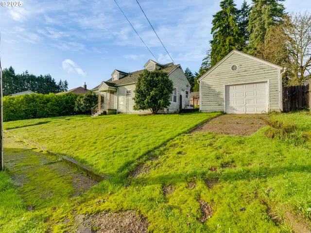 $265,000 | 375 Spruce Street, Willamina, OR 97396