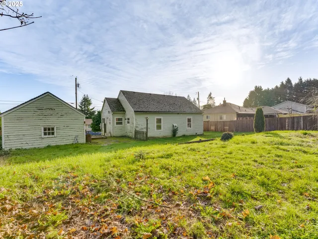 $265,000 | 375 Spruce Street, Willamina, OR 97396