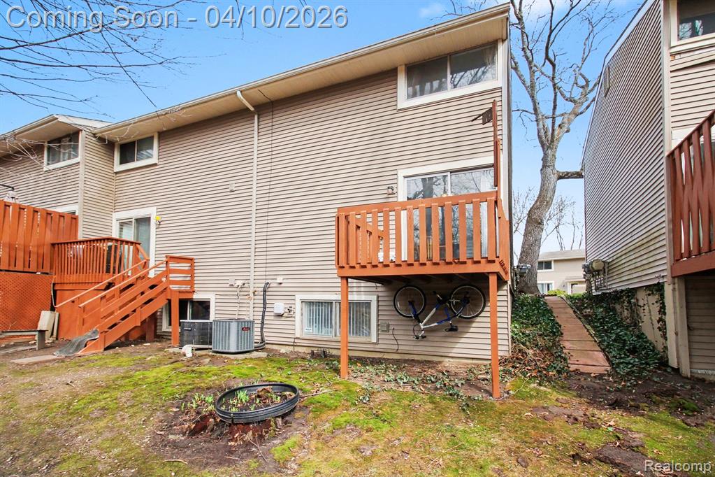 616 Rickett Road, Unit 118 Brighton, MI 48116 - Photo 18 of 21