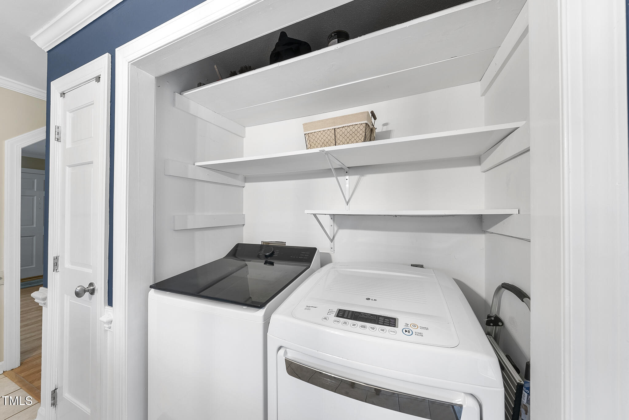 3200 Flintshire Road Raleigh, NC 27604 - Photo 12 of 26 Laundry Room