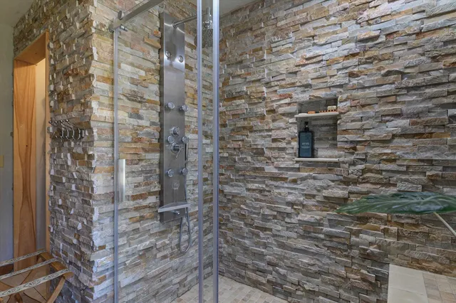 $650,000 | 58 Hicks Lane, Manchester, VT 05255