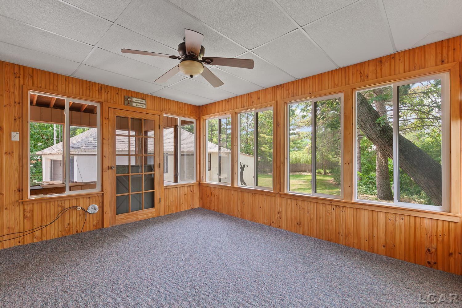 302 Croswell Street Adrian, MI 49221 - Photo 23 of 58