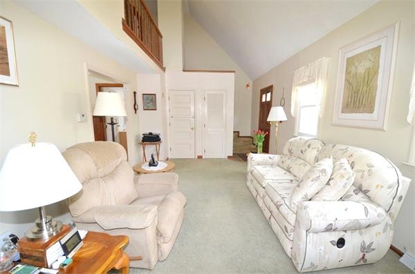 459 Flint Street Barnstable, MA 02648 - Photo 5 of 19 Gallery Image 5