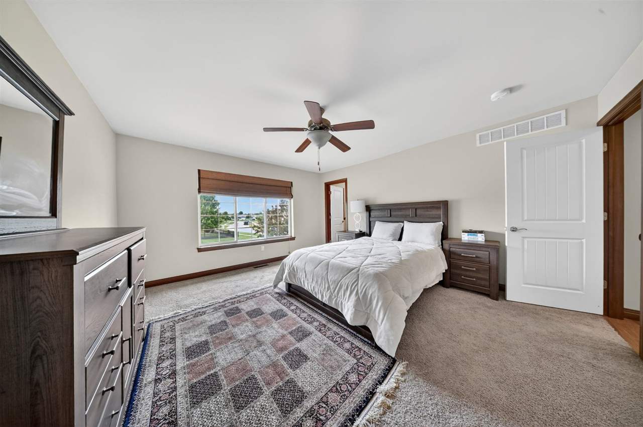 85 North Park Ridge Road North Liberty, IA 52317 - Photo 14 of 38 Gallery Image 14