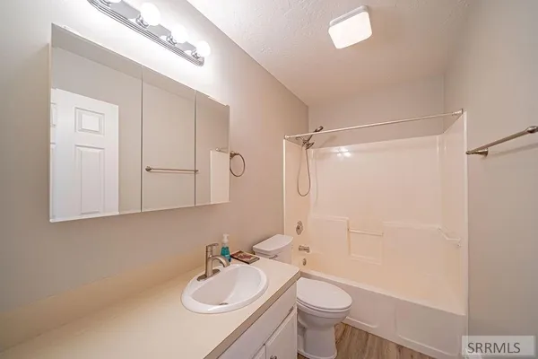 $250,000 | 1343 North Skyline Drive, Idaho Falls, ID 83402