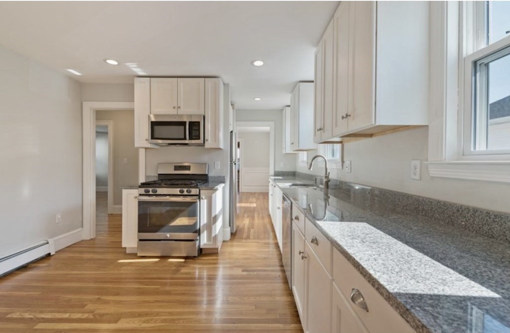 24 Richards Road, Unit 1 Watertown, MA 02472 - Photo 6 of 14