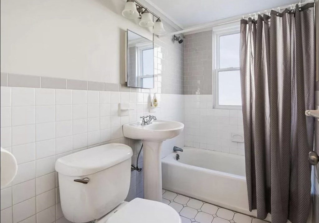 24 Richards Road, Unit 1 Watertown, MA 02472 - Photo 8 of 14